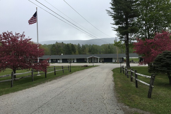 Weathervane Motel