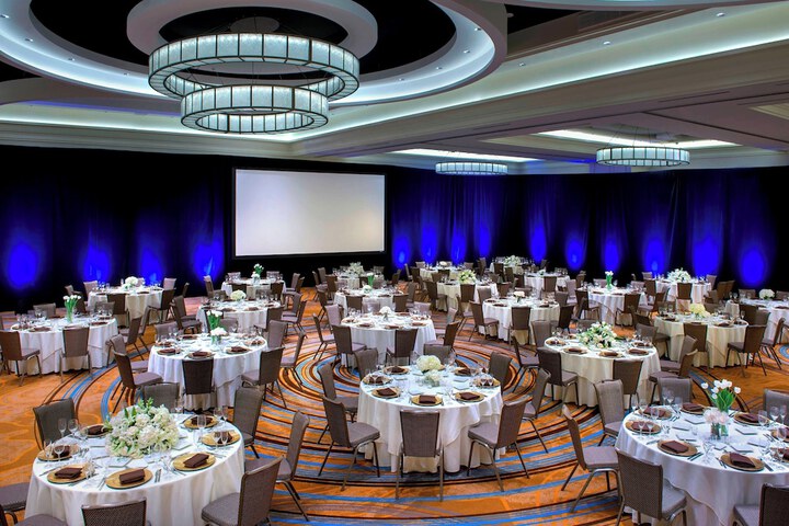 Newark Liberty International Airport Marriott