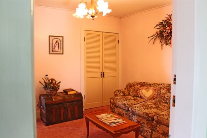 Belle Aire Mansion Guest House