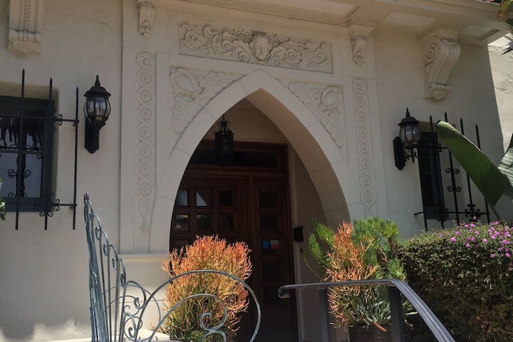 Hotel 12 of 221