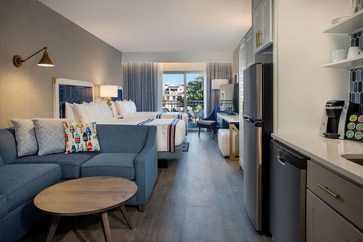 Room 33 of 45
