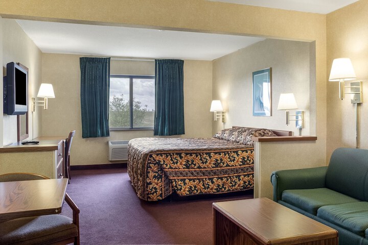 Room 34 of 42