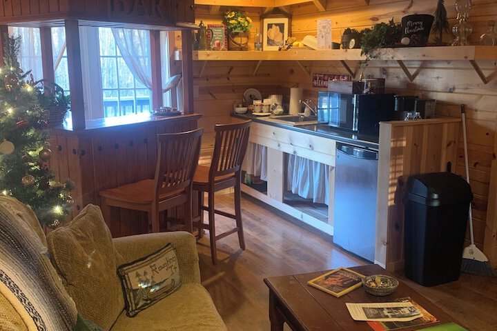 Nacoochee Valley Lodge