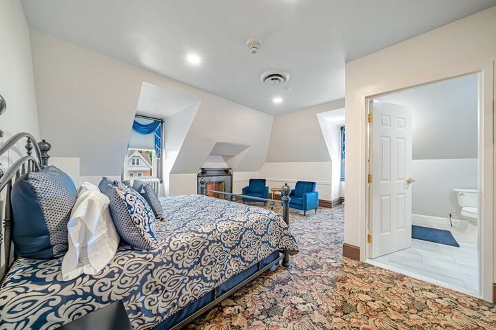 Room 46 of 62