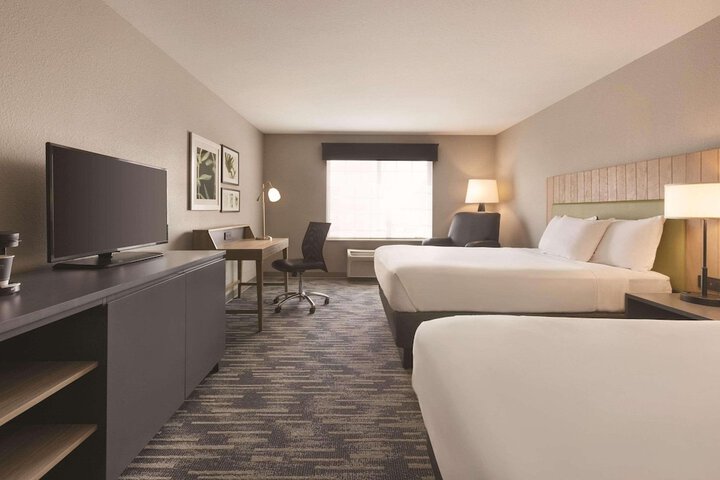 Country Inn & Suites by Radisson Green Bay North