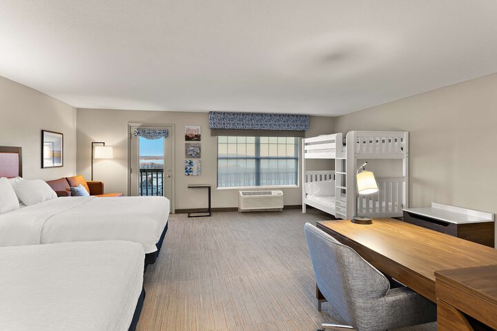Hampton Inn & Suites by Hilton Petoskey