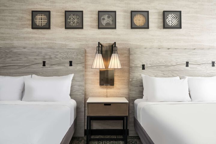 Room 10 of 56