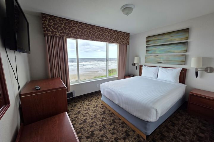 Seagrass Oceanfront Inn