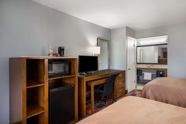 Room 16 of 20