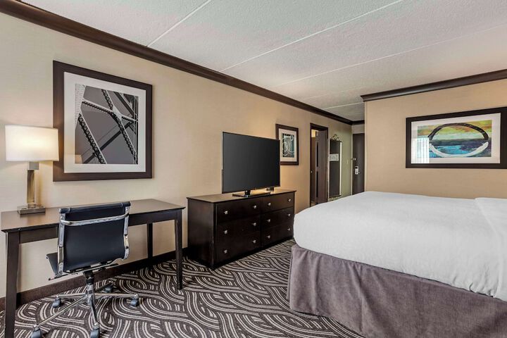 Kingston Regency Inn