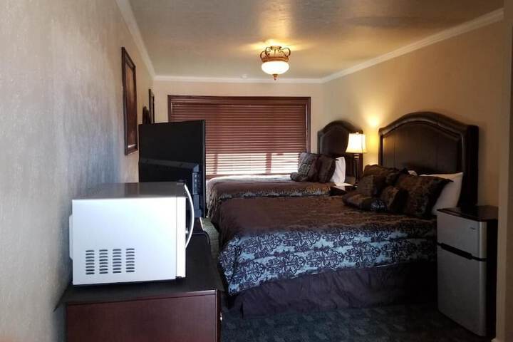 Room 15 of 28