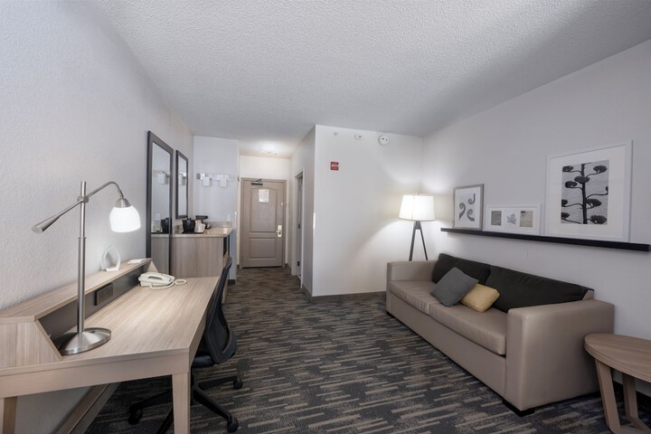 Country Inn & Suites by Radisson Lake George (Queensbury), NY