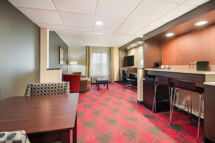 Room 7 of 26