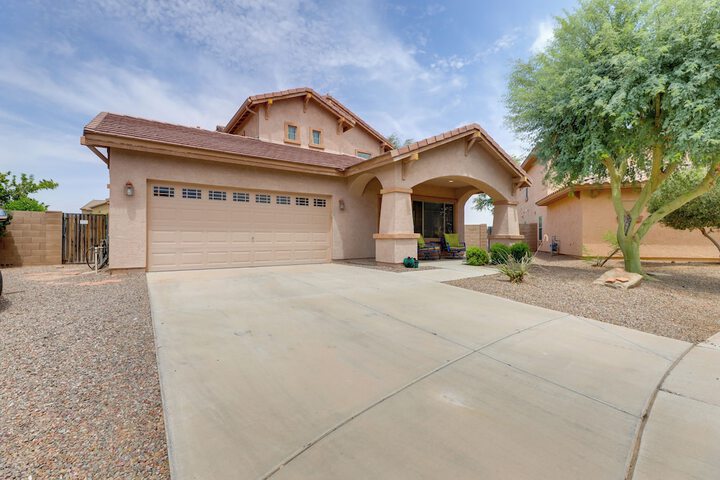 Maricopa Desert Oasis: Fenced Yard w / Hot Tub