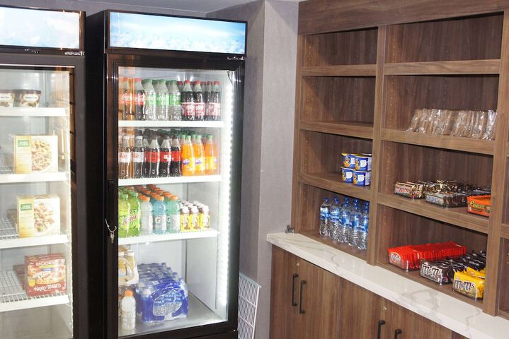 La Quinta Inn & Suites by Wyndham Manchester / Arnold AFB
