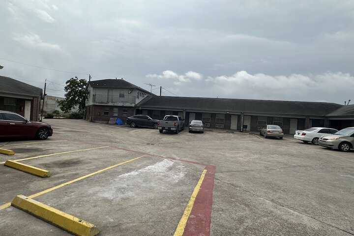 Travel Inn by OYO La Marque Texas City I-45