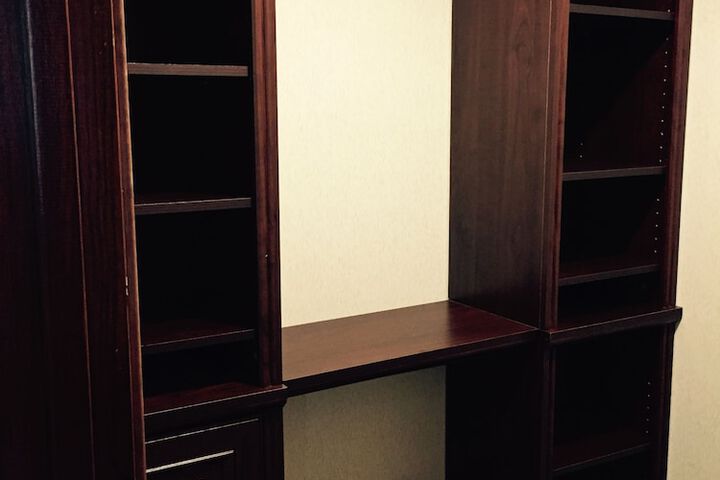 Room 10 of 43