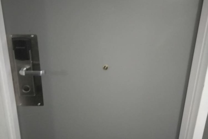 Room 20 of 39