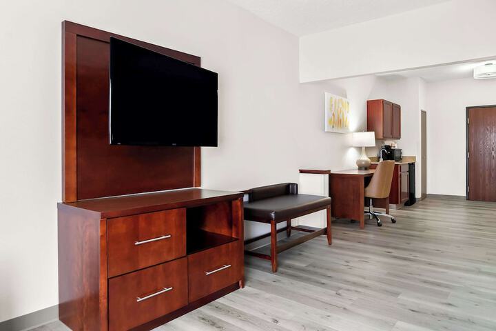 Room 21 of 47