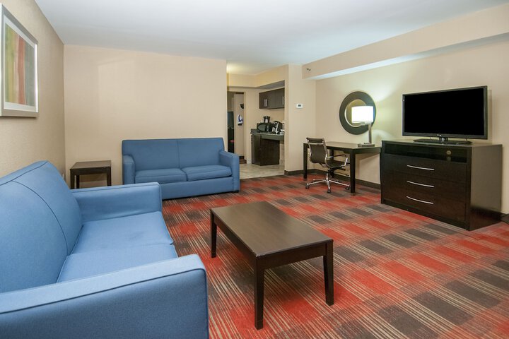 Room 41 of 77