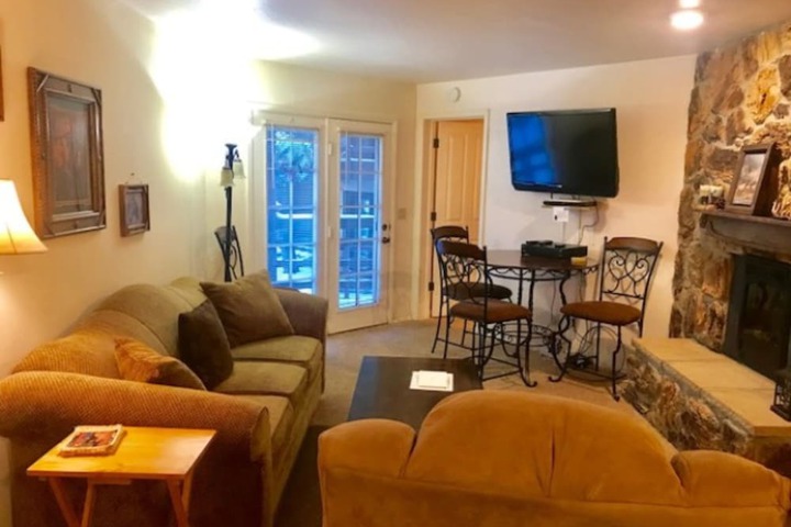 Room 17 of 17