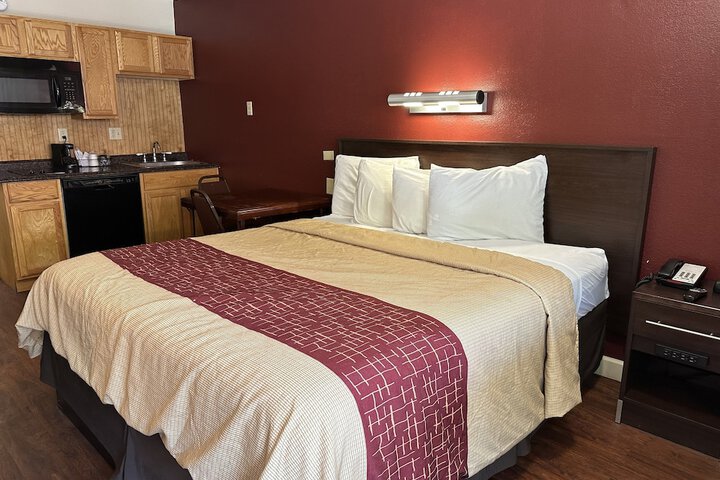 Red Roof Inn Parkersburg
