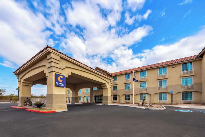 Hotel 3 of 66