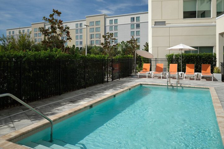 Pool 6 of 40