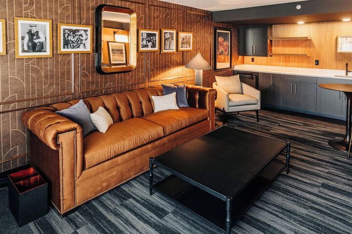 The Trail Hotel