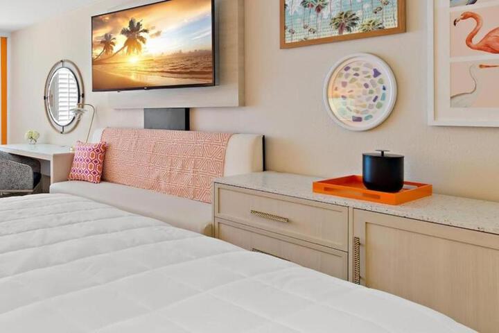Bellwether Beach Resort