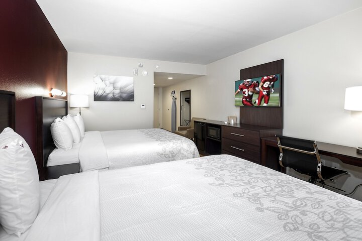 Room 18 of 38