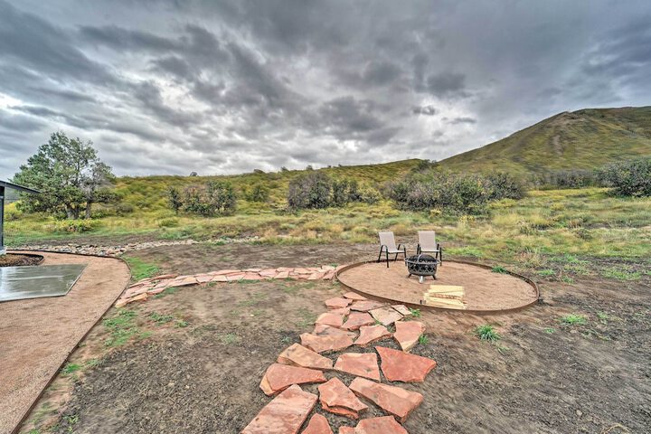 Studio w / Mountain Views 30 Min to Durango!