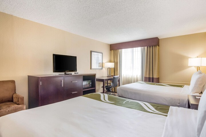 Room 14 of 29