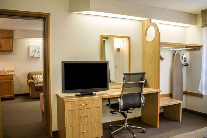 Room 22 of 53