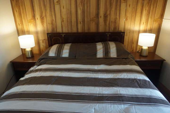 Room 13 of 20