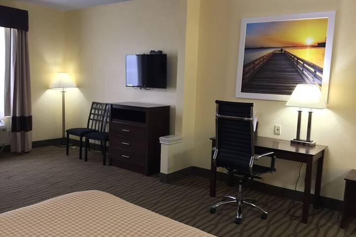 Studio 6 Suites – Pasadena TX