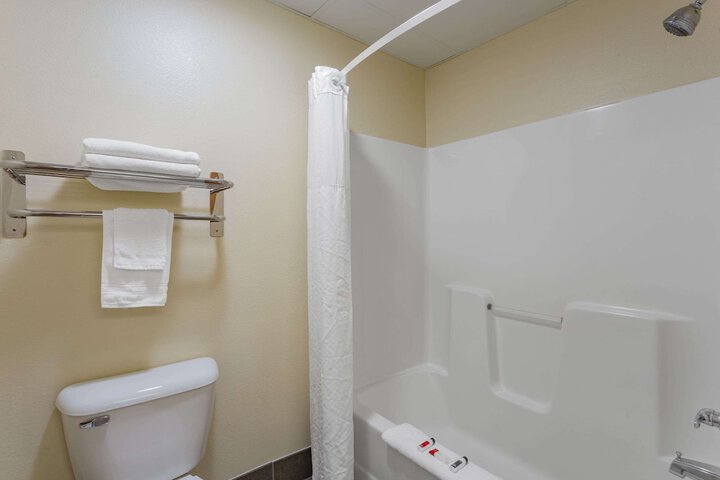 Room 22 of 26