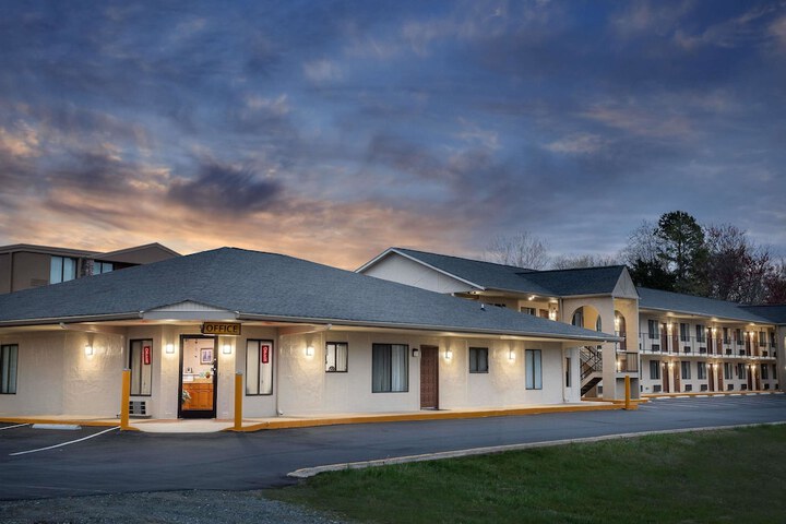 Hotel 2 of 16