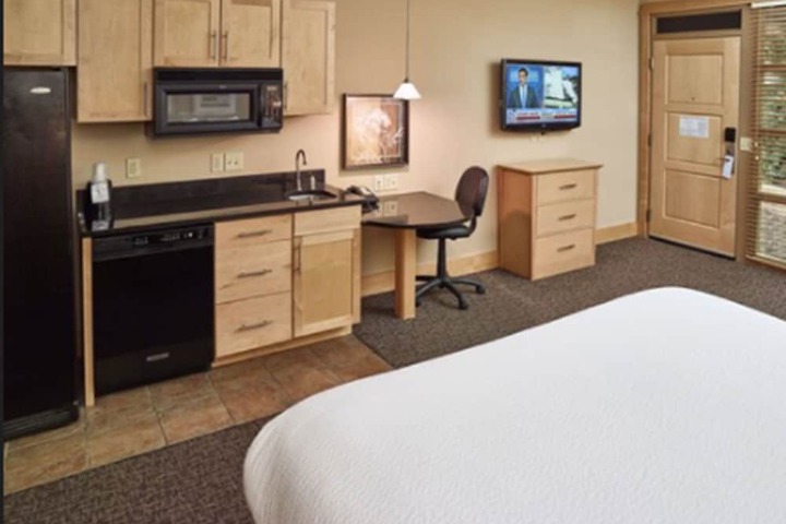 Room 10 of 52