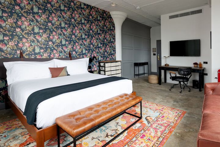 Room 21 of 59