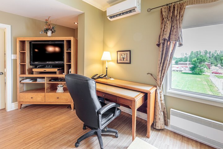 Room 16 of 107