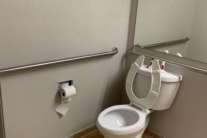 Room 57 of 65