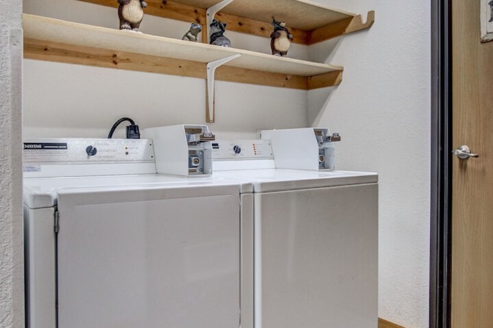 Laundry 56 of 58