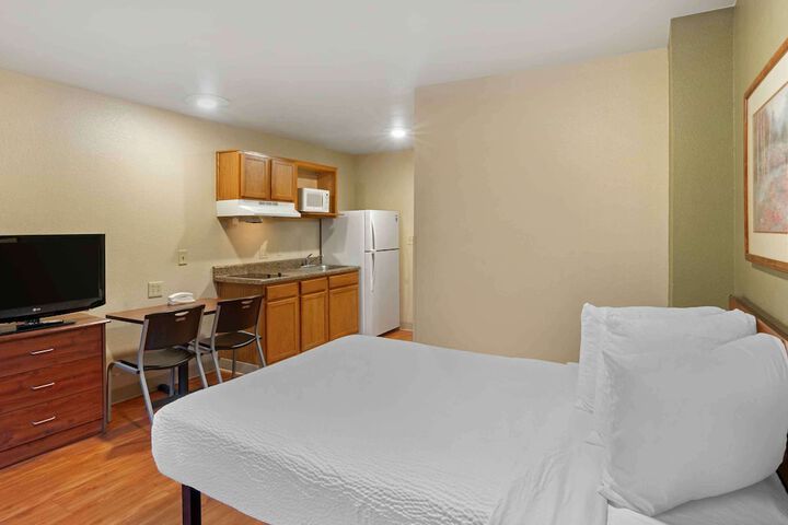 Room 20 of 26