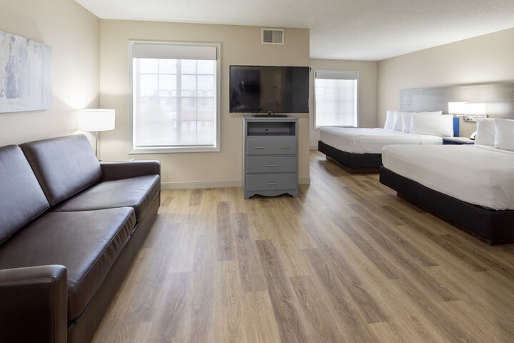 Room 18 of 29