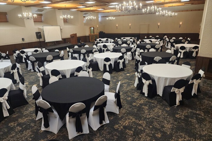 Holiday Inn Resort The Lodge at Big Bear Lake by IHG