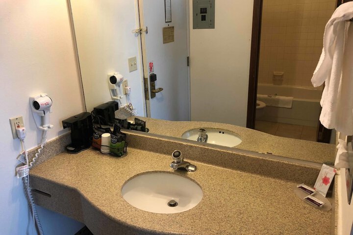 Room 15 of 26
