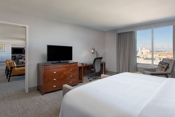 Room 50 of 105