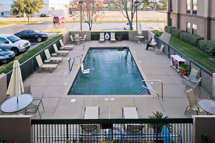 Pool 5 of 38