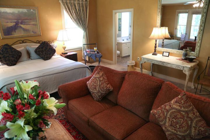 Room 13 of 52